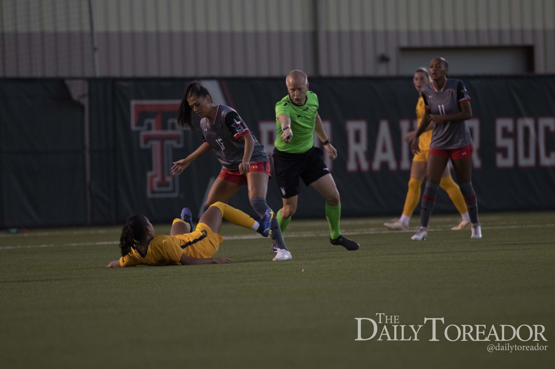 Kozarski fighting to get ball back